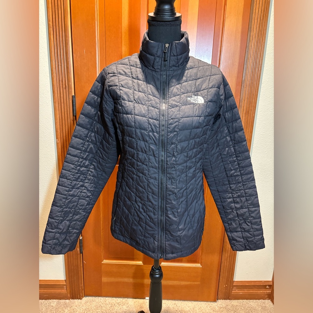 The North Face Women's Black Quilted Primaloft Jacket, size M.